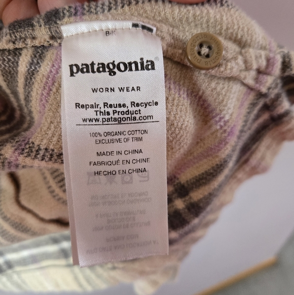 Patagonia Organic Cotton Flannel Shirt - Lilac & Tan Plaid - Picture 6 of 9